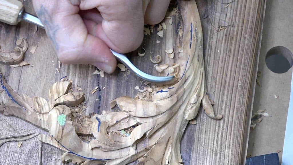 Carving Lily Box 8 – Carving 2nd Layer