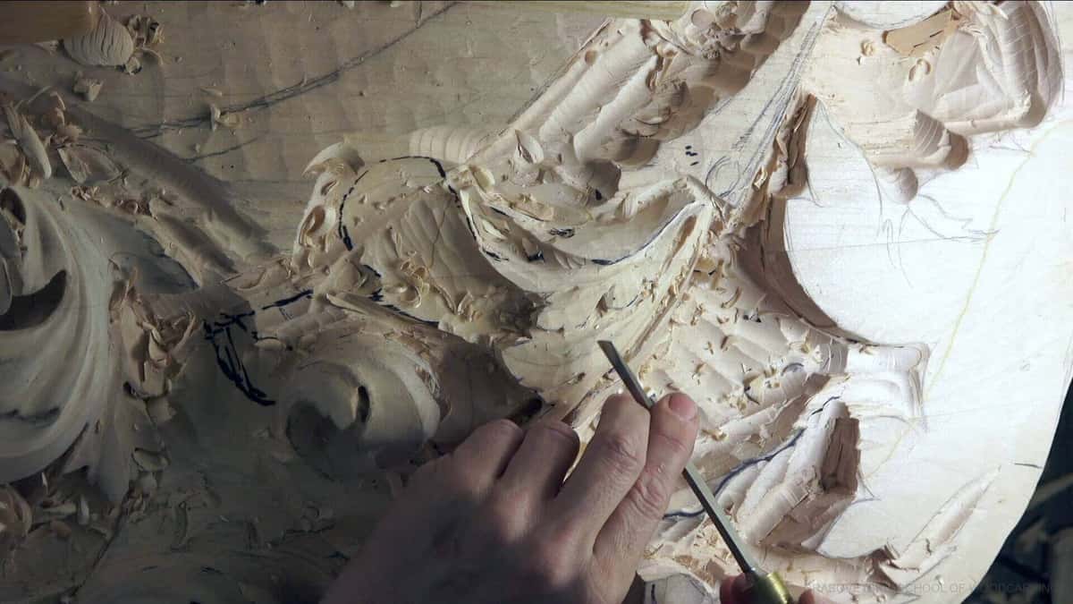 Alexander Grabovetskiy carving high relief acanthus ornament for the Venice Room panel
