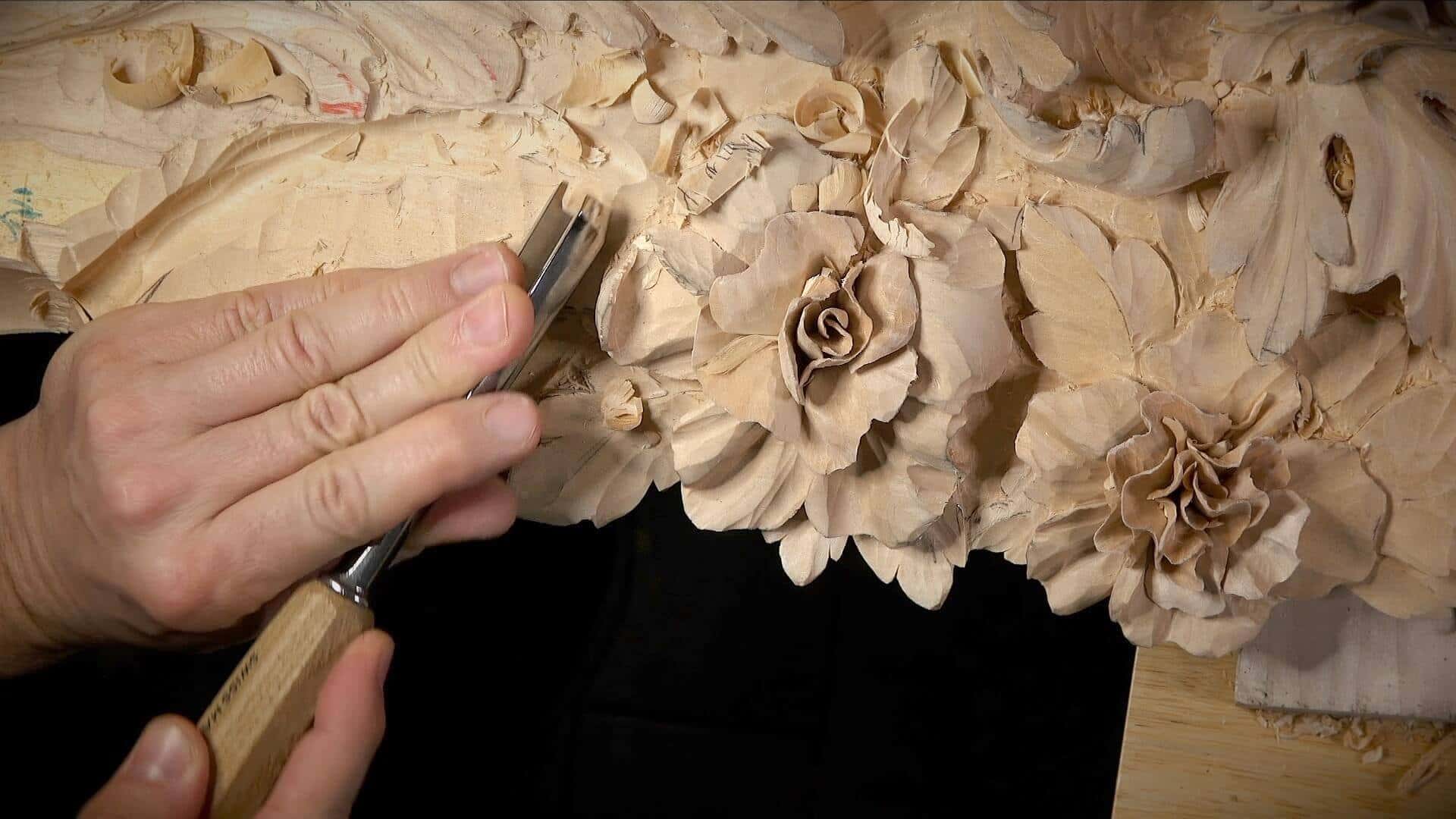 Wood Carving for Beginners, and How to Cut Your First Clean Groove