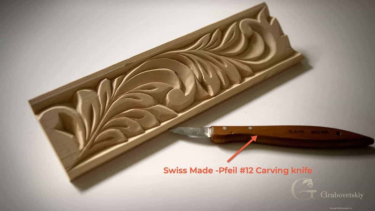 A Swiss made Pfeil chip carving knife on the bench