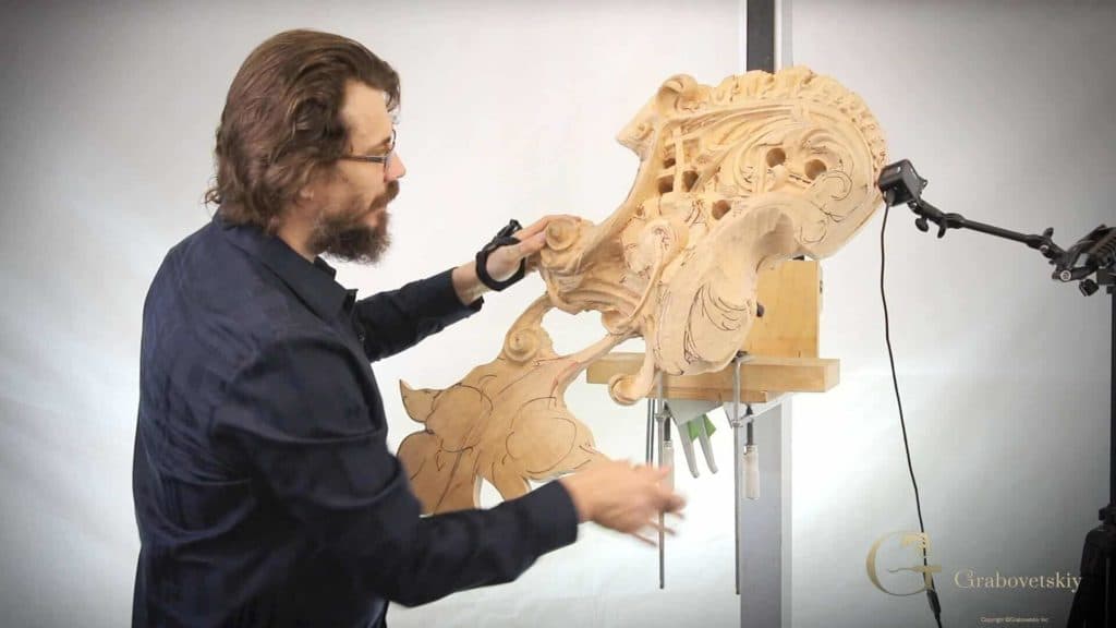 Lift for Wood Carving