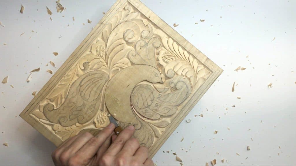 Beginner in Woodcarving Workshop 9 – Curly Kitchen Cutting Board