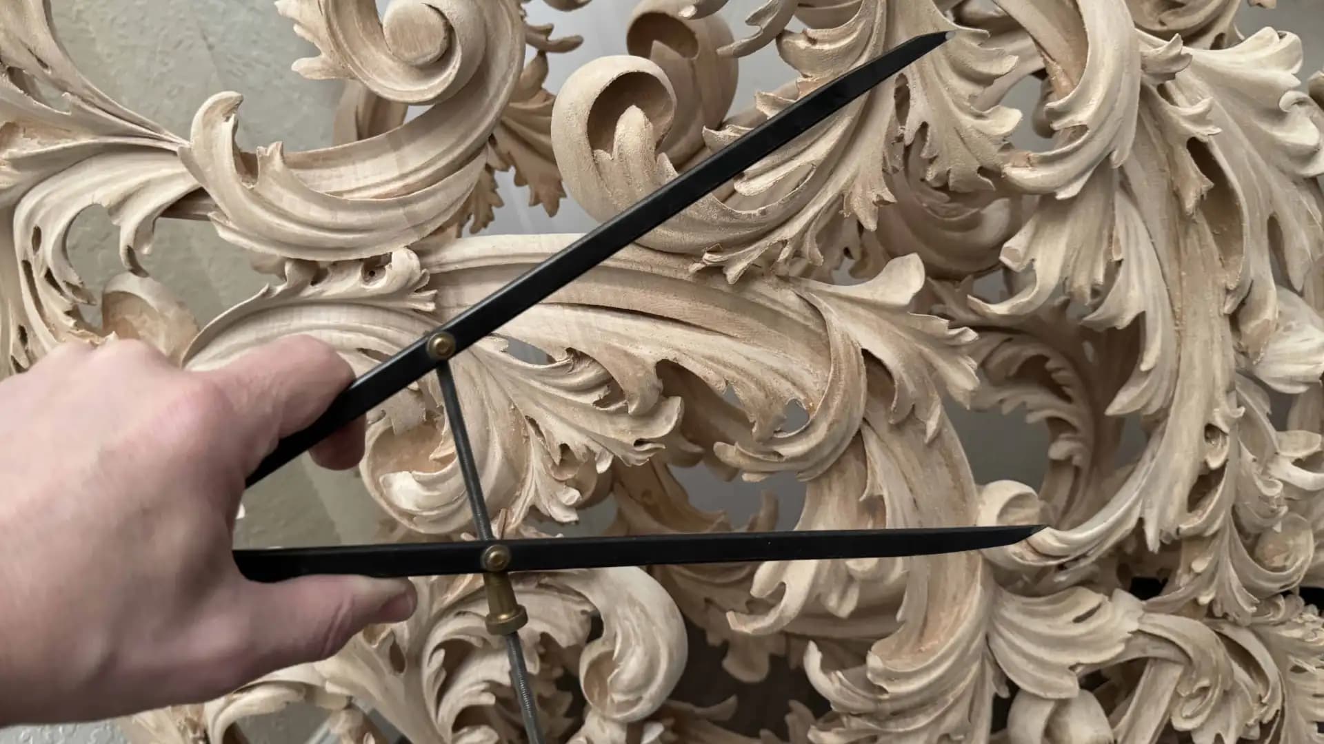 How to Lay Out a Carving With Dividers, Not a Ruler