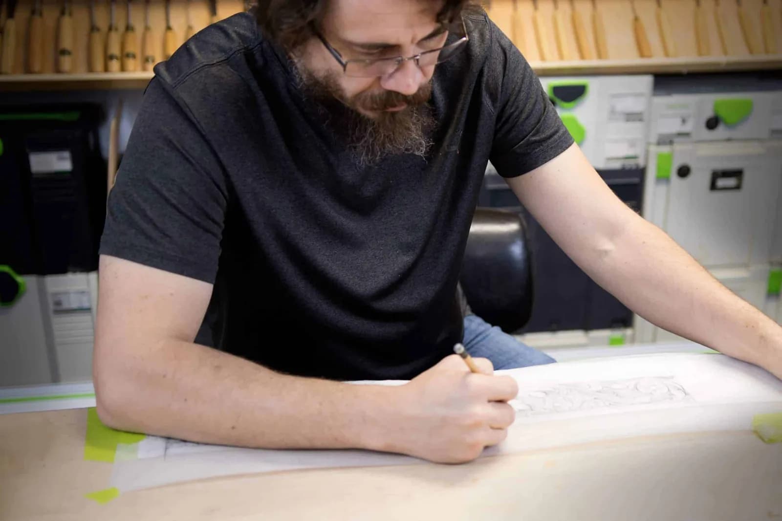 You do not need drawing skills to start wood carving