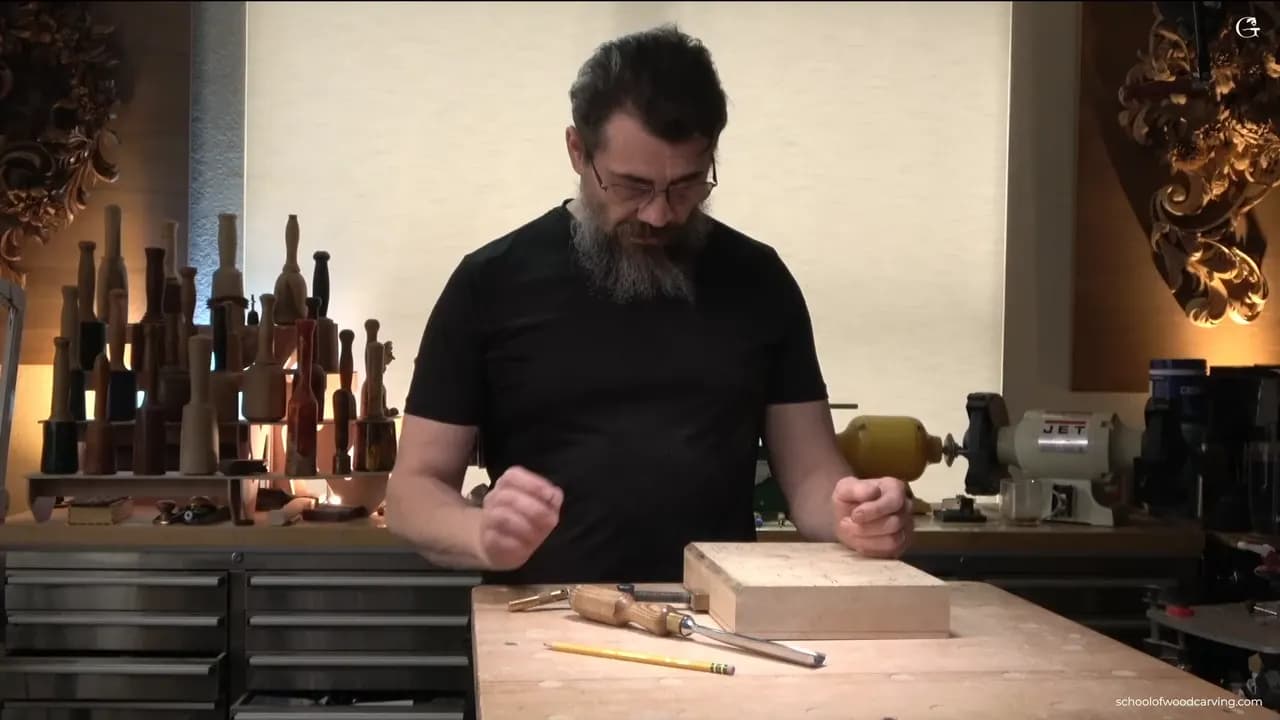 Should wood be wet before Carving?