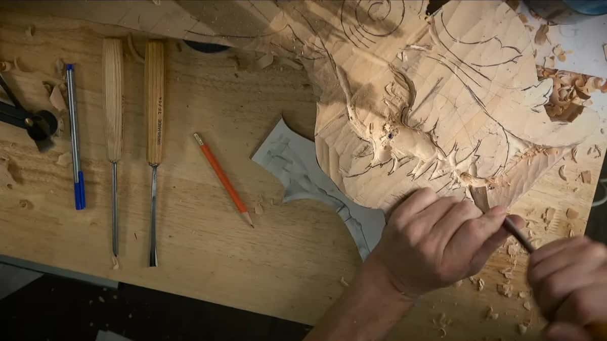 Gouge at work near the right edge