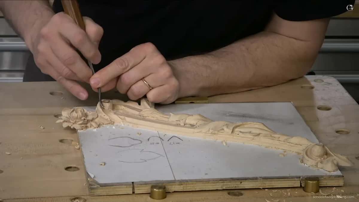 Tool travelling along the carved movement.