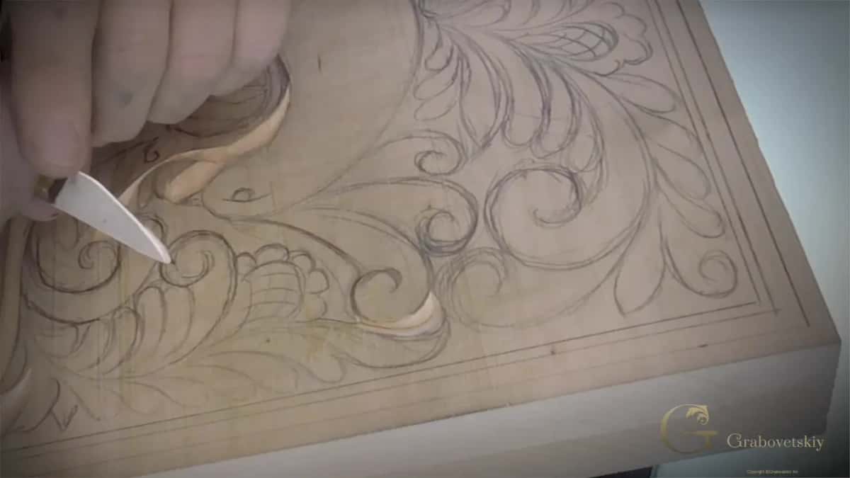 A curved pass that a wide gouge could not have made.