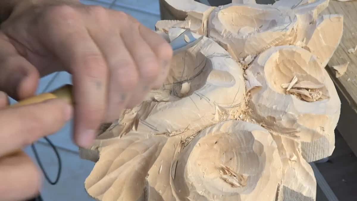 Gouge hollowing a petal