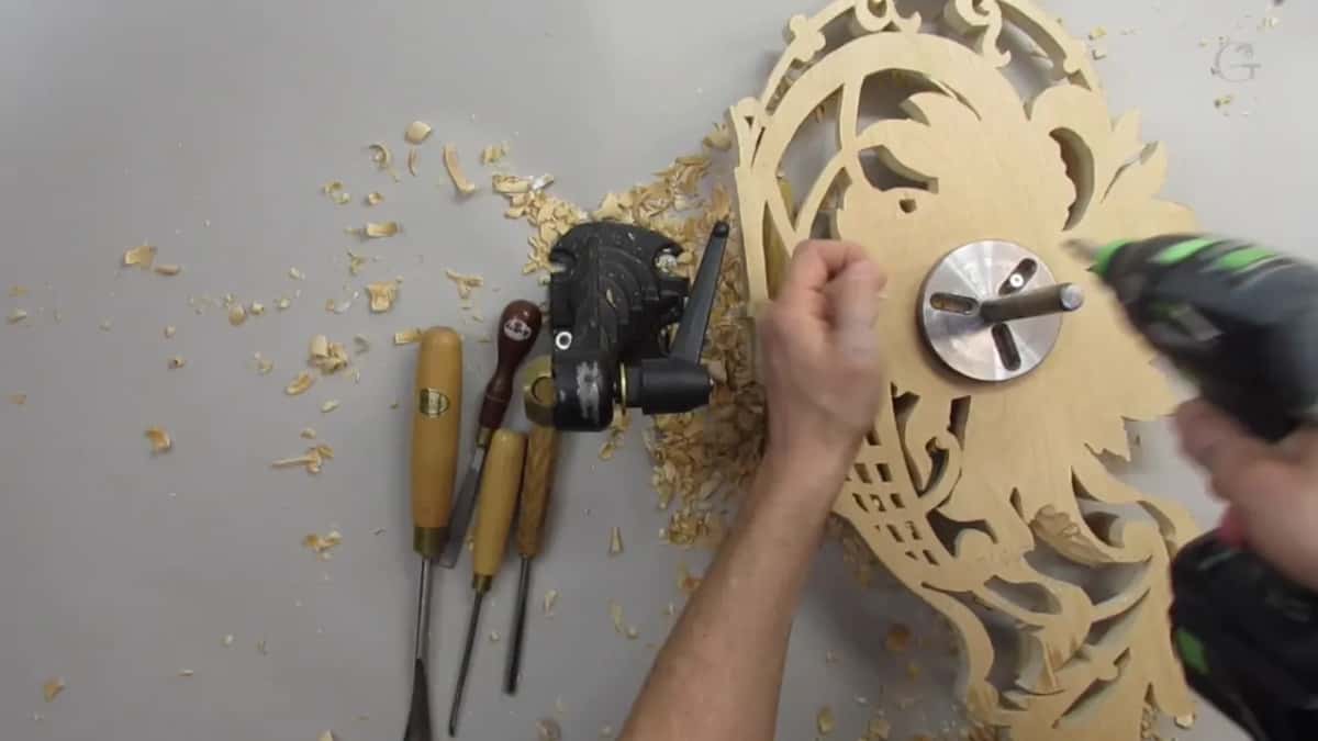 Driver at the vice plate, the moment the panel changes which way round it lives