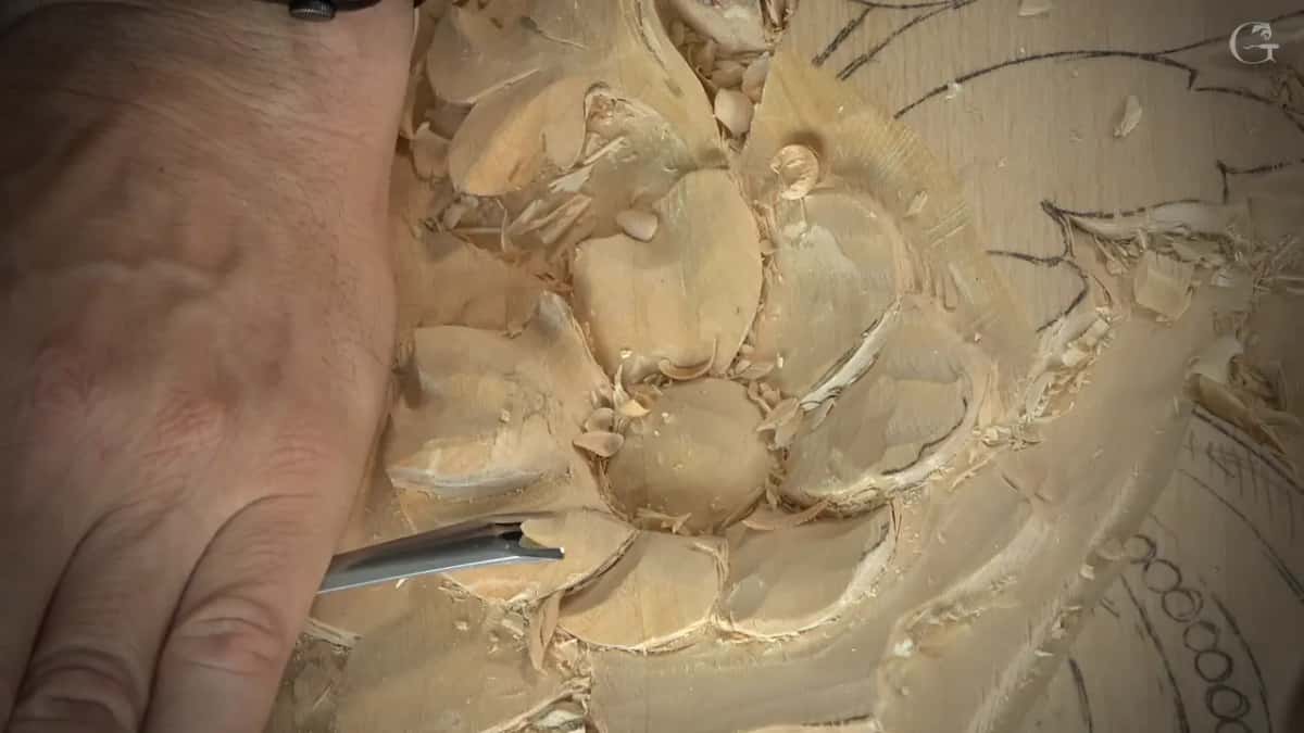 Chips heaped inside carved petals