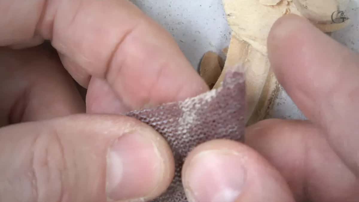 Used mesh with wood dust caught in its holes instead of clogging the surface