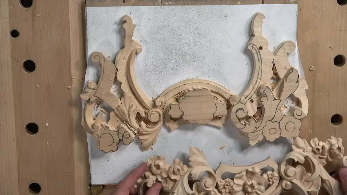 Curl shown on the first panel, turned over so you can see the part that flips and rolls away from the flower