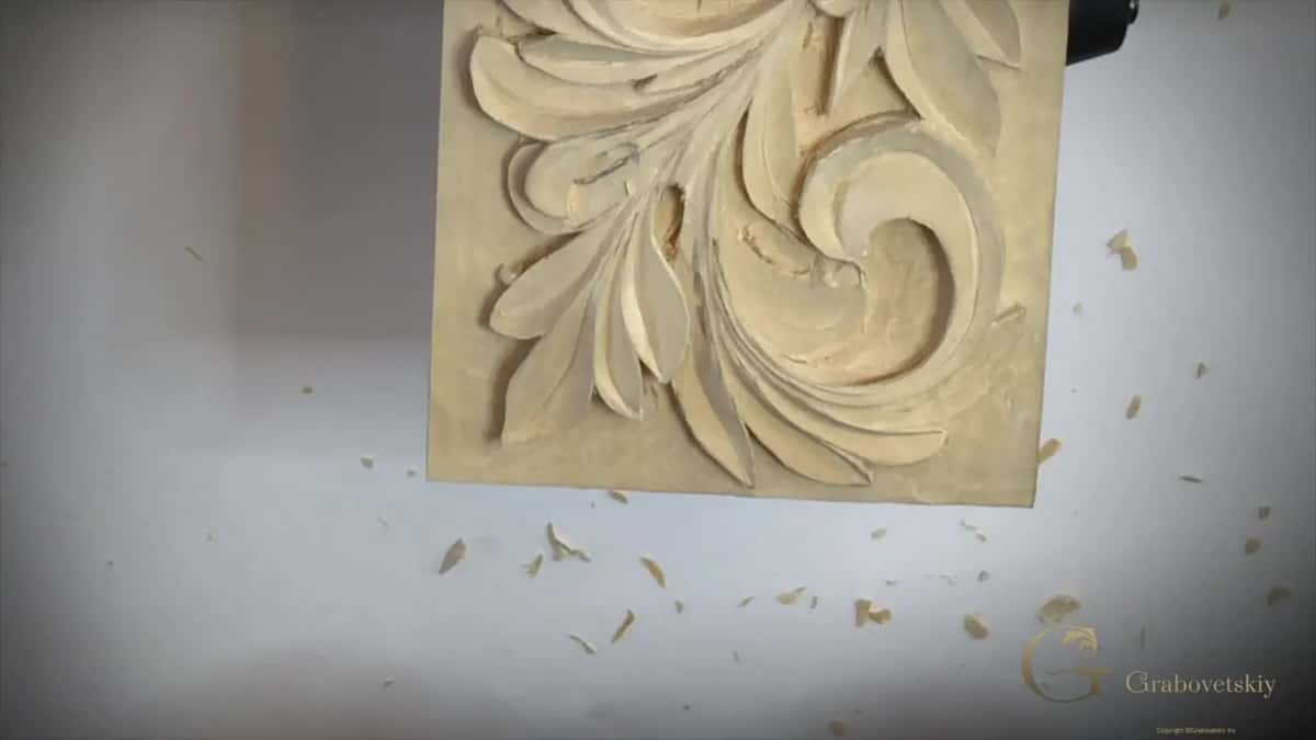 Curl and leaves on the board with no hands anywhere in the shot, chips lying on the white table