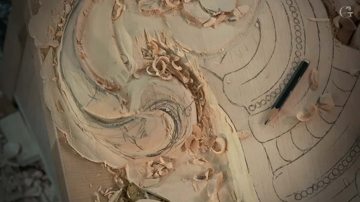 Fresh grooves along the swirl, pencil beside it