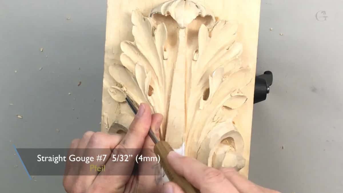Caption names a straight gouge, number 7, five thirty seconds of an inch
