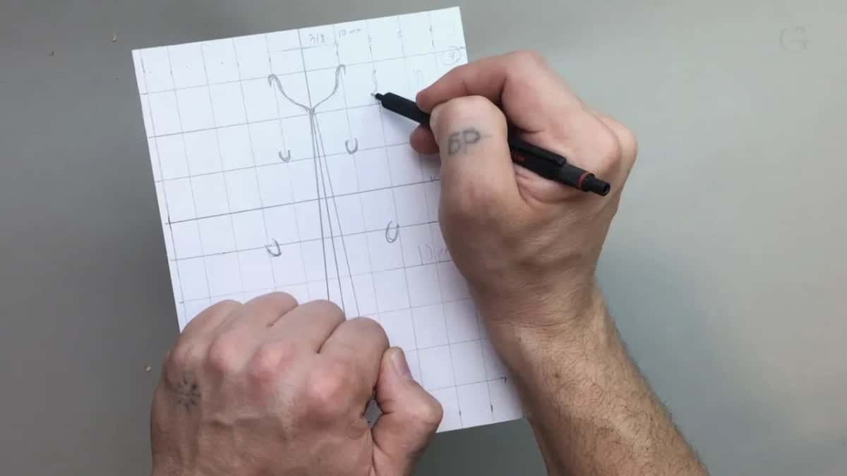 Centre stem drawn, first eyes beside it