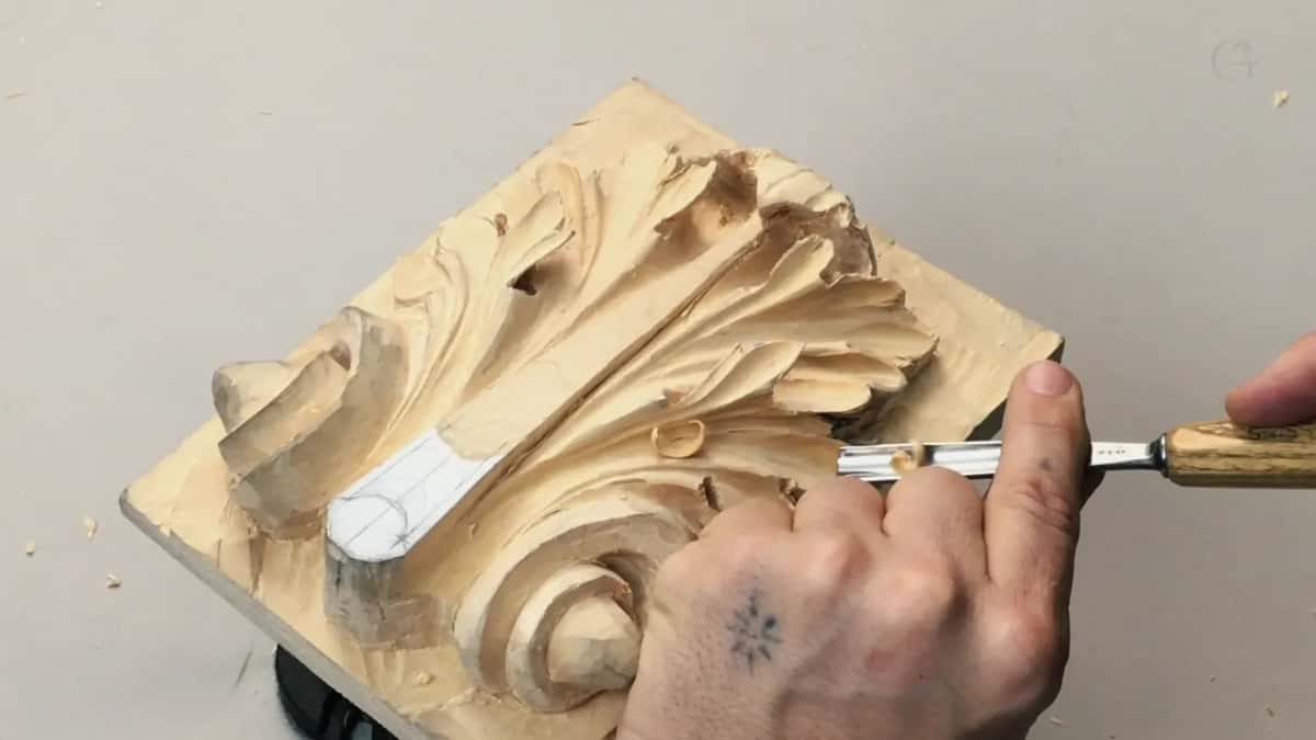 Yellow handle, very small bite