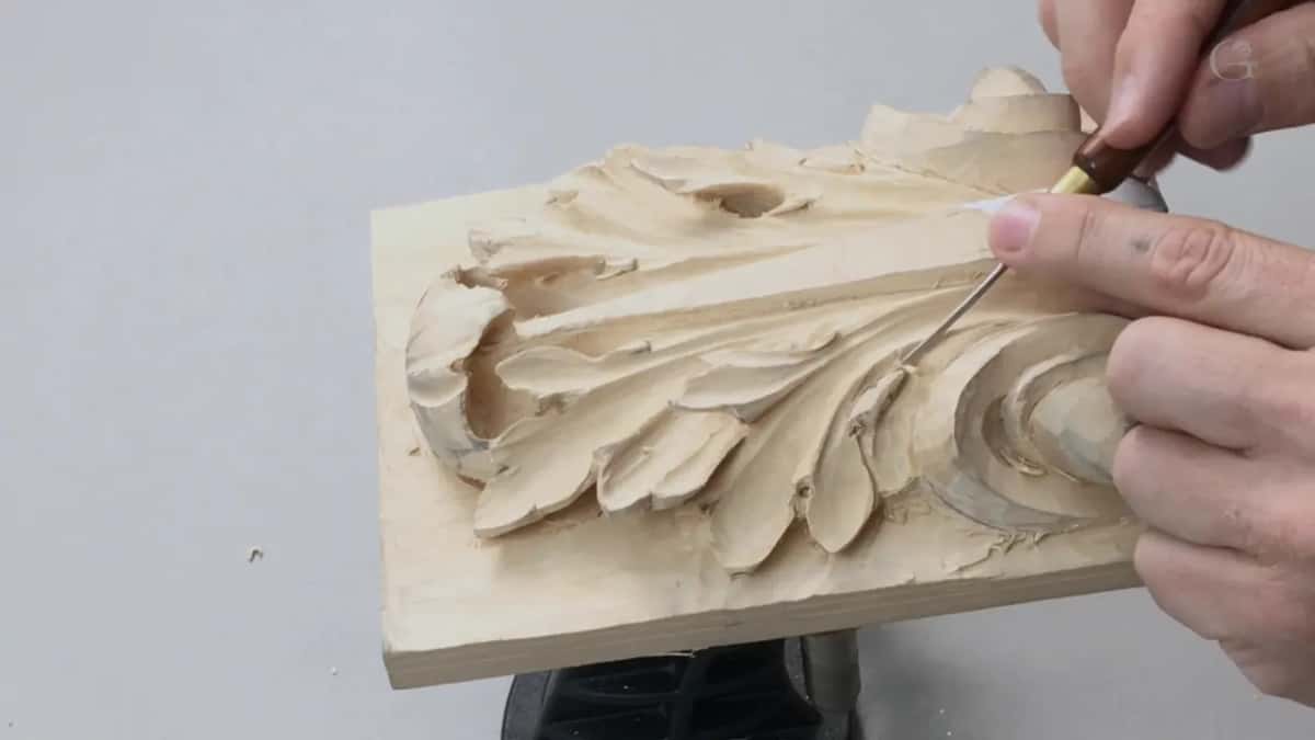 Beech handle over on the right, blade hidden
