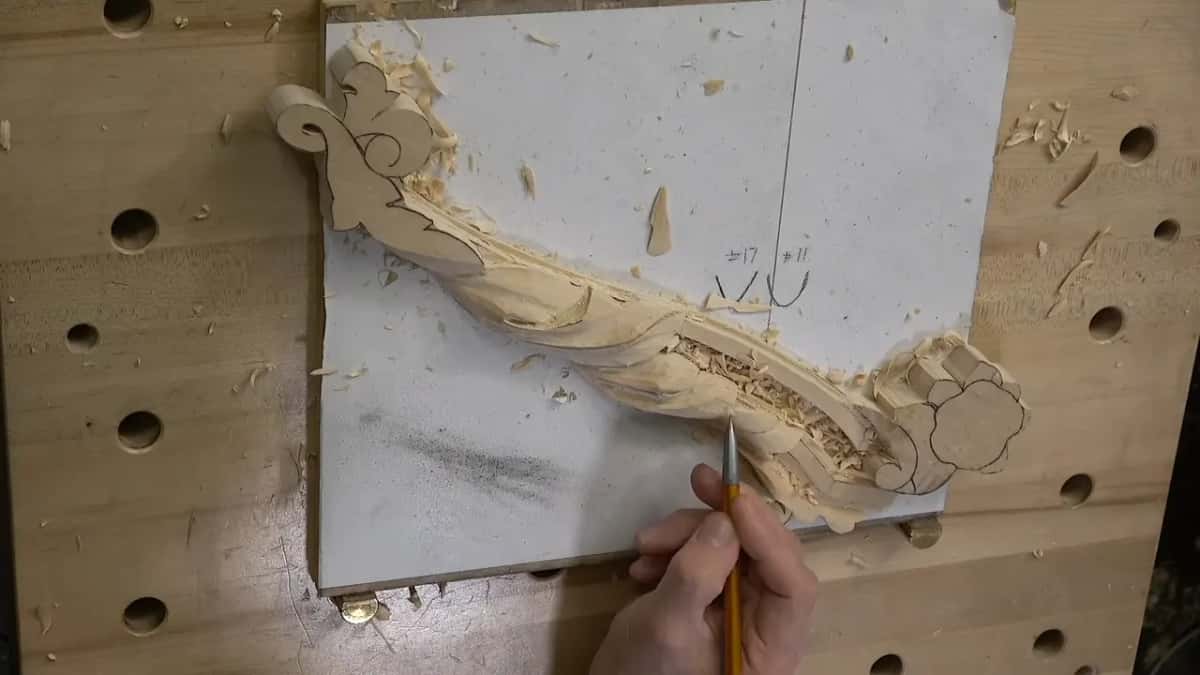 Pencil following the pipe as it runs away underneath the lobe above it.