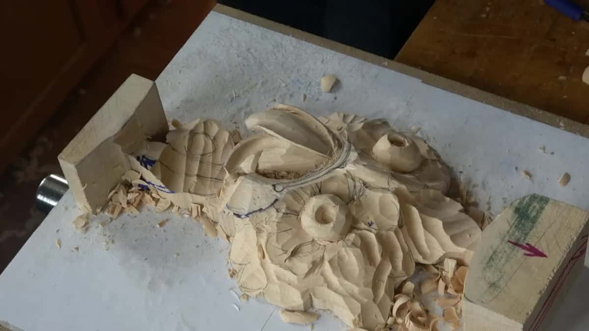 The tool laid across the work