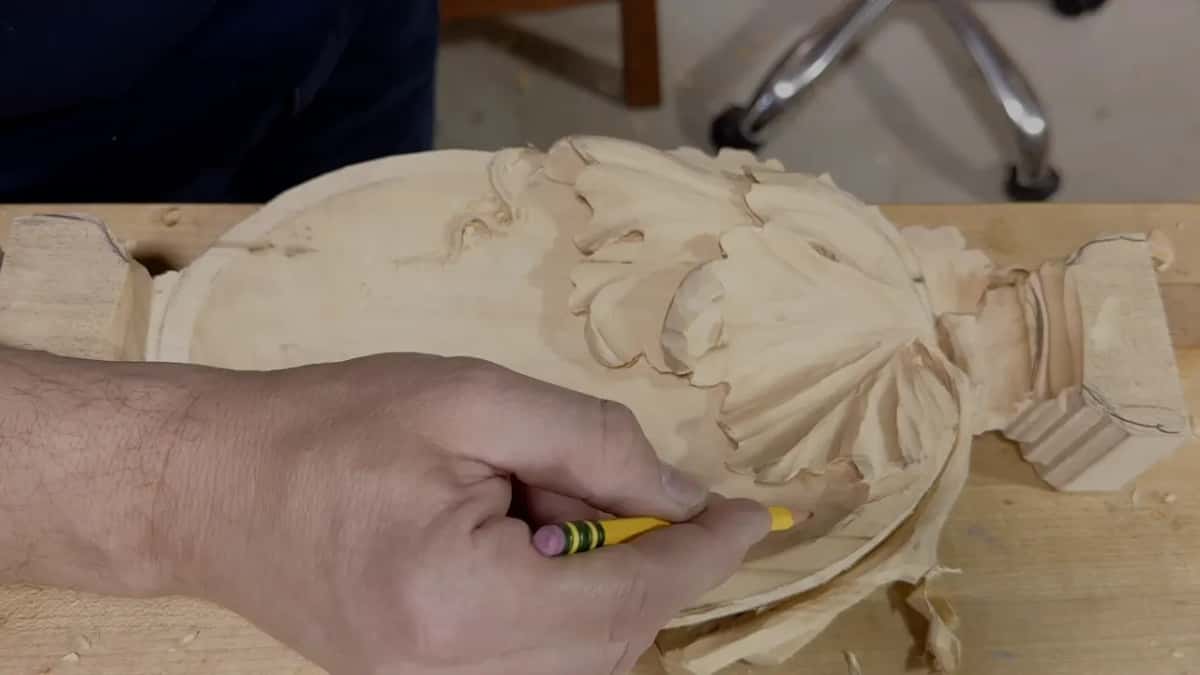 Yellow pencil on the rim