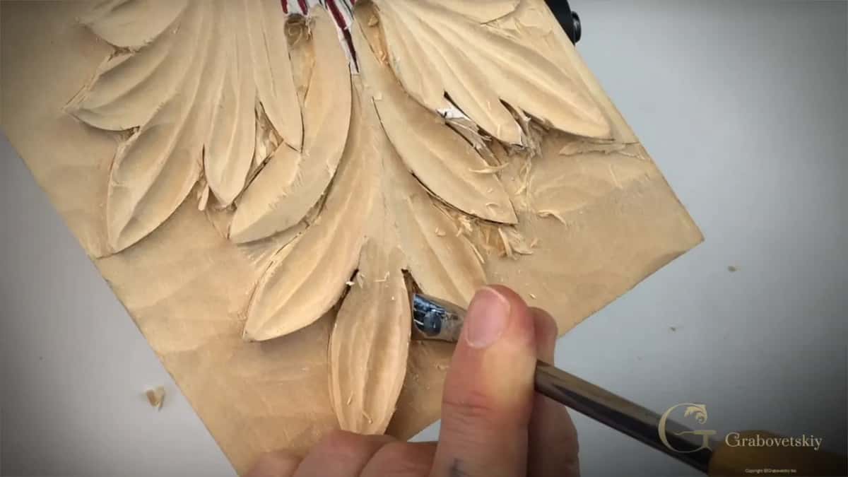 Tool tucked under a lobe edge